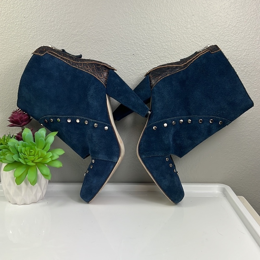 Kathryn Amberleigh Suede Studded Ankle Bootie Blue Open Vamp 9 - Picture 5 of 10